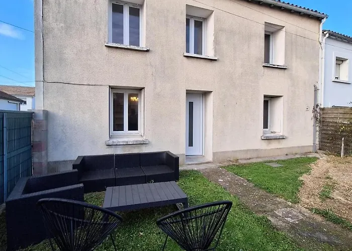 Marche 2 Avec Jardin * Royan